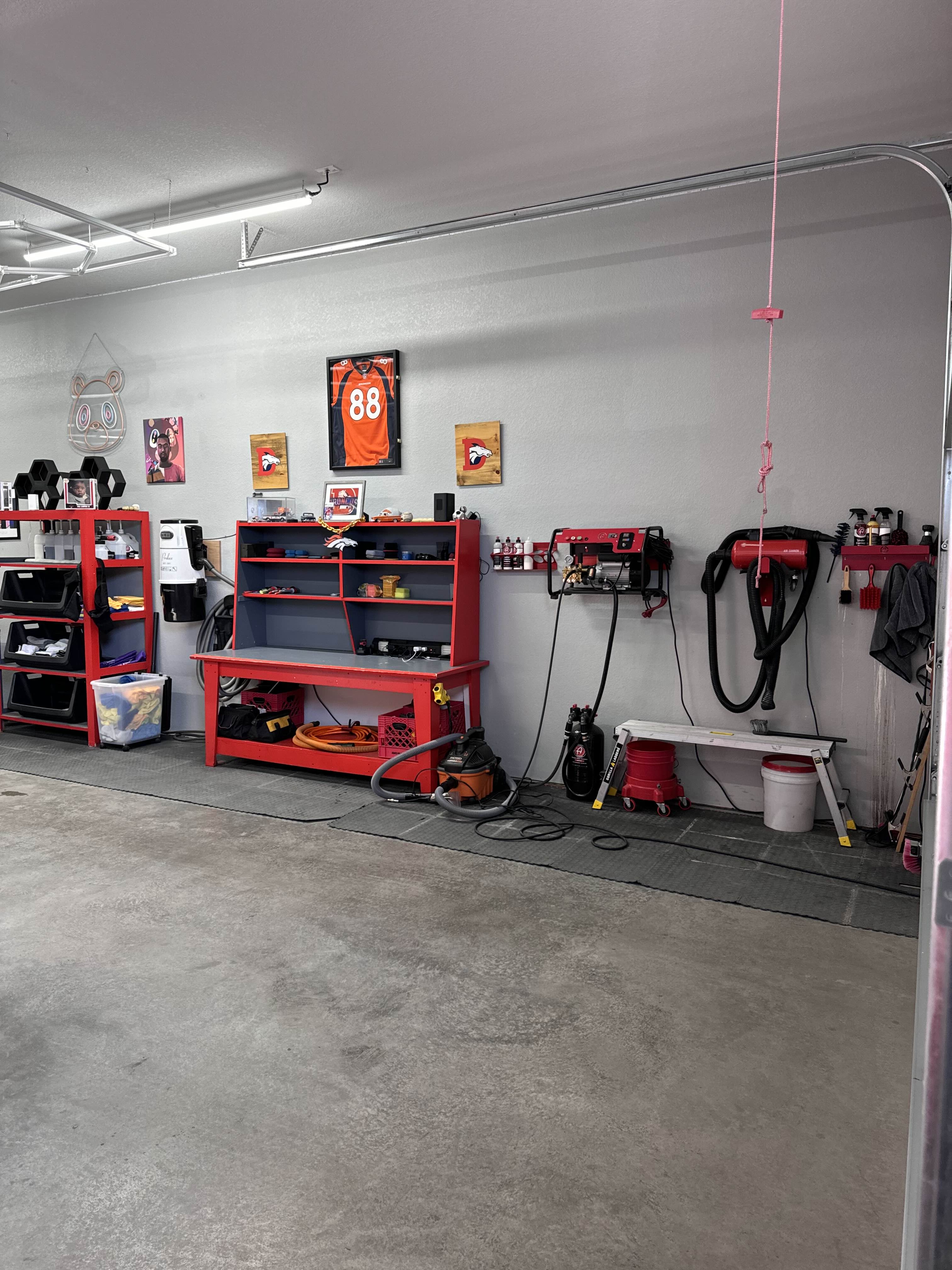 Organized tool station with detailing equipment